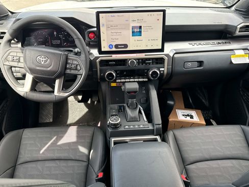 New 2026 Toyota Tacoma TRD Off-Road w/ TRD Off Road Premium Package image 11