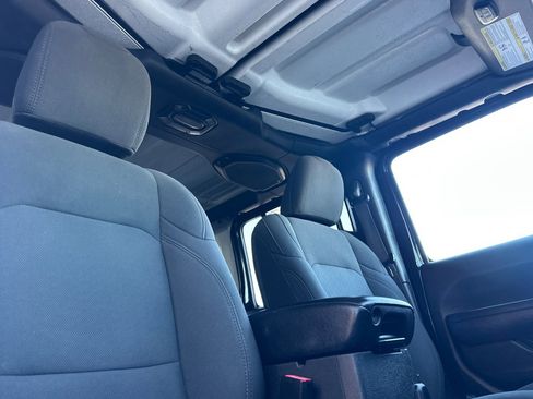 Used 2022 Jeep Wrangler Unlimited Sport image 21