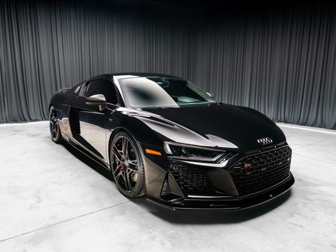 Used 2020 Audi R8 V10 performance AWD/4WD image 12