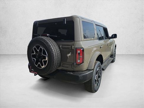 New 2025 Ford Bronco Outer Banks image 5