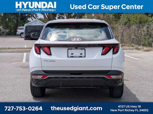 Used 2024 Hyundai Tucson SE FWD image 4
