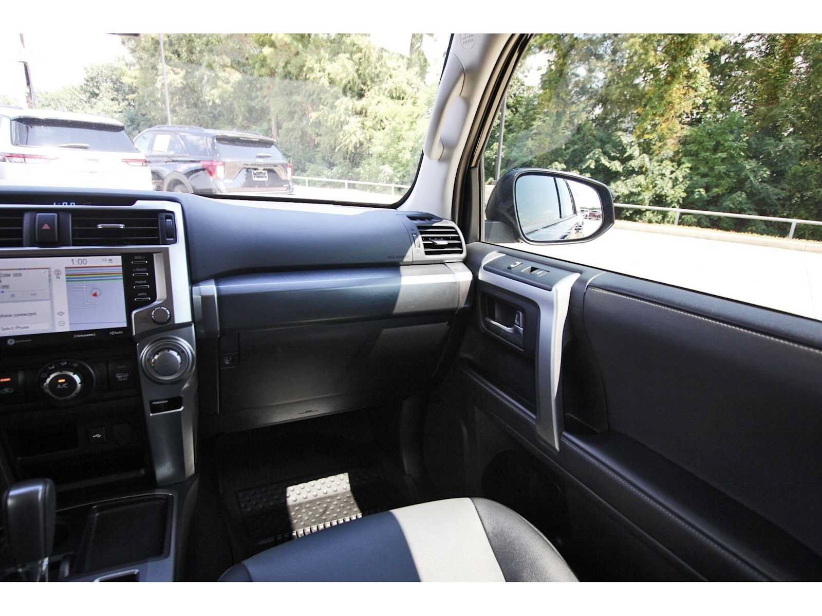 Used 2023 Toyota 4Runner SR5 Premium w/ Moonroof Package RWD image 8