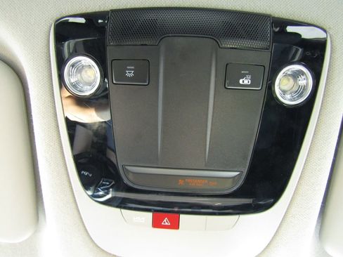 Used 2024 Kia Seltos S image 34