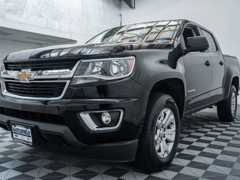 Used 2019 Chevrolet Colorado LT w/ LT Convenience Package AWD/4WD image 3