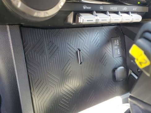 New 2025 Toyota Tacoma TRD Sport image 21