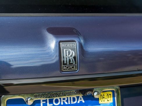 Used 2023 Rolls-Royce Cullinan Black Badge w/ Leather Finishing Pack image 72