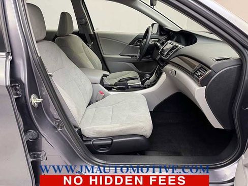 Used 2016 Honda Accord EX image 20