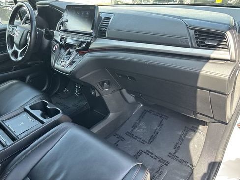 Used 2025 Honda Odyssey Sport-L image 13