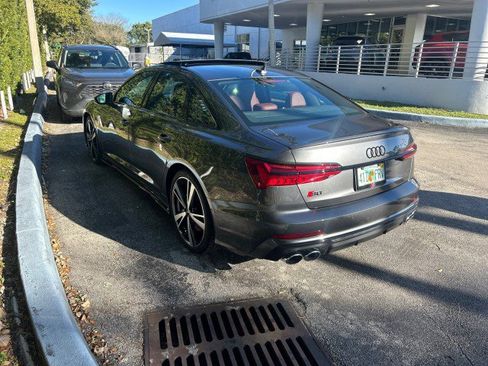 Used 2022 Audi S6 Premium Plus image 4