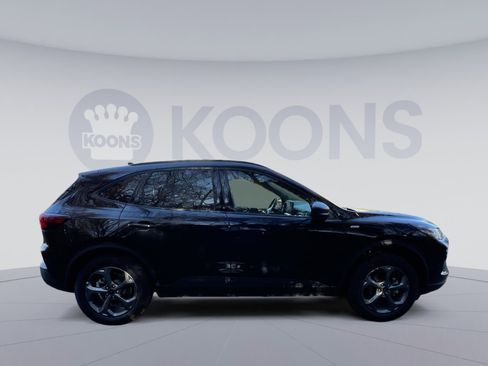 New 2025 Ford Escape ST-Line w/ Tech Pack #1 image 8