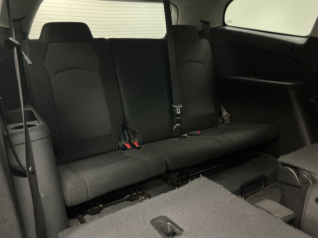 Used 2017 Chevrolet Traverse LT w/ Style and Technology Package AWD/4WD image 29