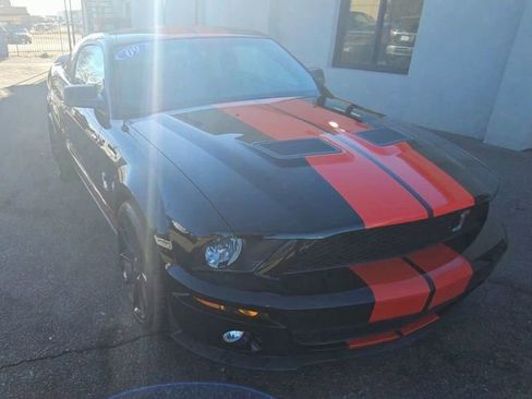 Used 2009 Ford Mustang Shelby GT500 image 2