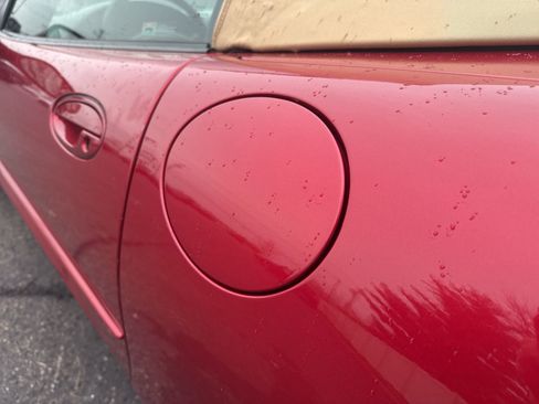 Used 2001 Chevrolet Corvette Base w/ Preferred Equipment Group2 image 9