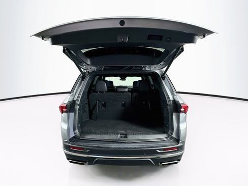 Used 2025 Buick Enclave Preferred FWD image 30