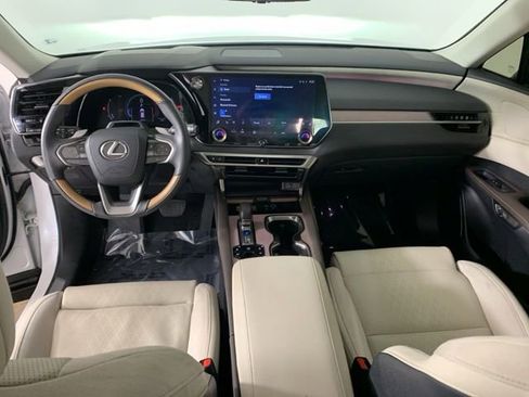 Used 2024 Lexus RX 350 AWD w/ Convenience Package image 33