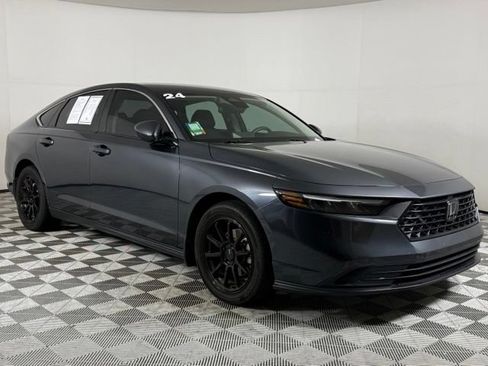 Used 2024 Honda Accord LX image 10