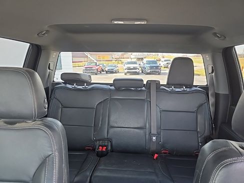 Used 2024 Chevrolet Silverado 3500 LT w/ Convenience Package image 17