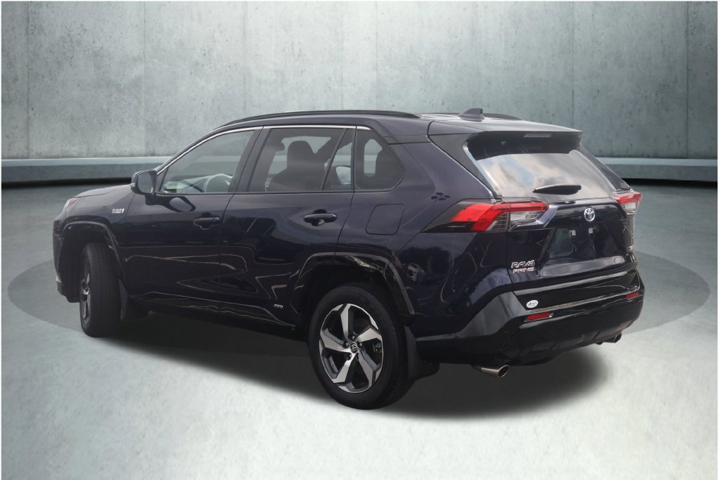 Used 2024 Toyota RAV4 SE AWD/4WD image 10