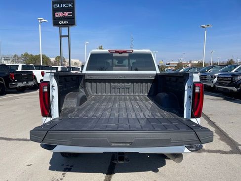 New 2026 GMC Sierra 2500 Denali Ultimate image 7