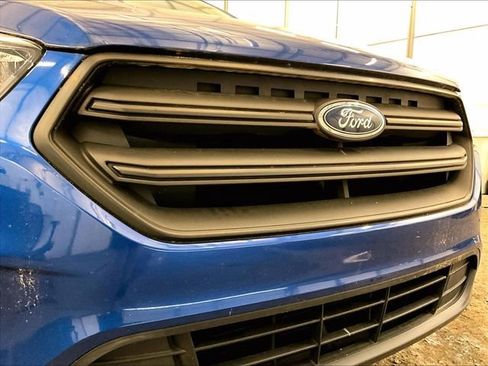 Used 2019 Ford Escape S FWD image 29