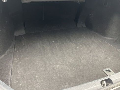 Used 2022 Toyota Camry SE FWD image 18