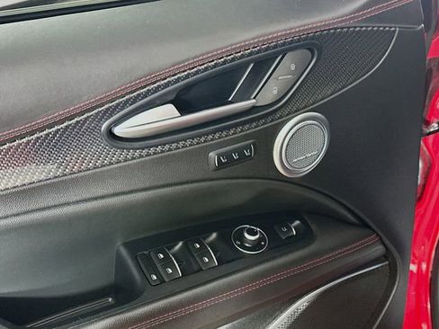Used 2018 Alfa Romeo Stelvio Quadrifoglio w/ Driver Assist Dynamic Package image 19