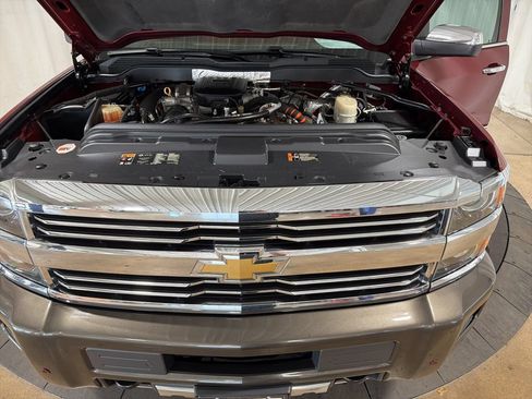 Used 2015 Chevrolet Silverado 2500 High Country w/ Duramax Plus Package AWD/4WD image 37