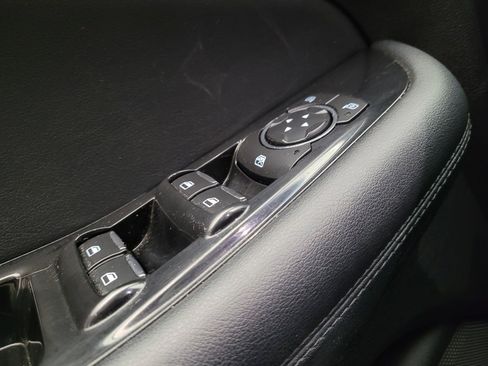 Used 2018 Ford Edge SEL w/ Equipment Group 201A FWD image 27