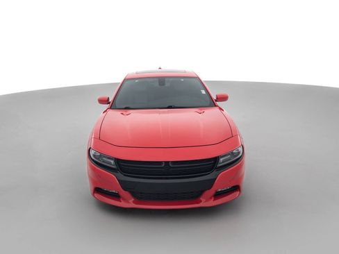 Used 2018 Dodge Charger GT AWD/4WD image 2