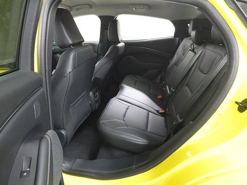 Used 2025 Ford Mustang Mach-E Premium AWD/4WD image 27