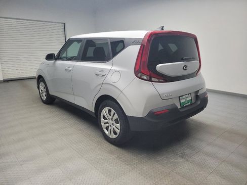 Used 2020 Kia Soul LX FWD image 5