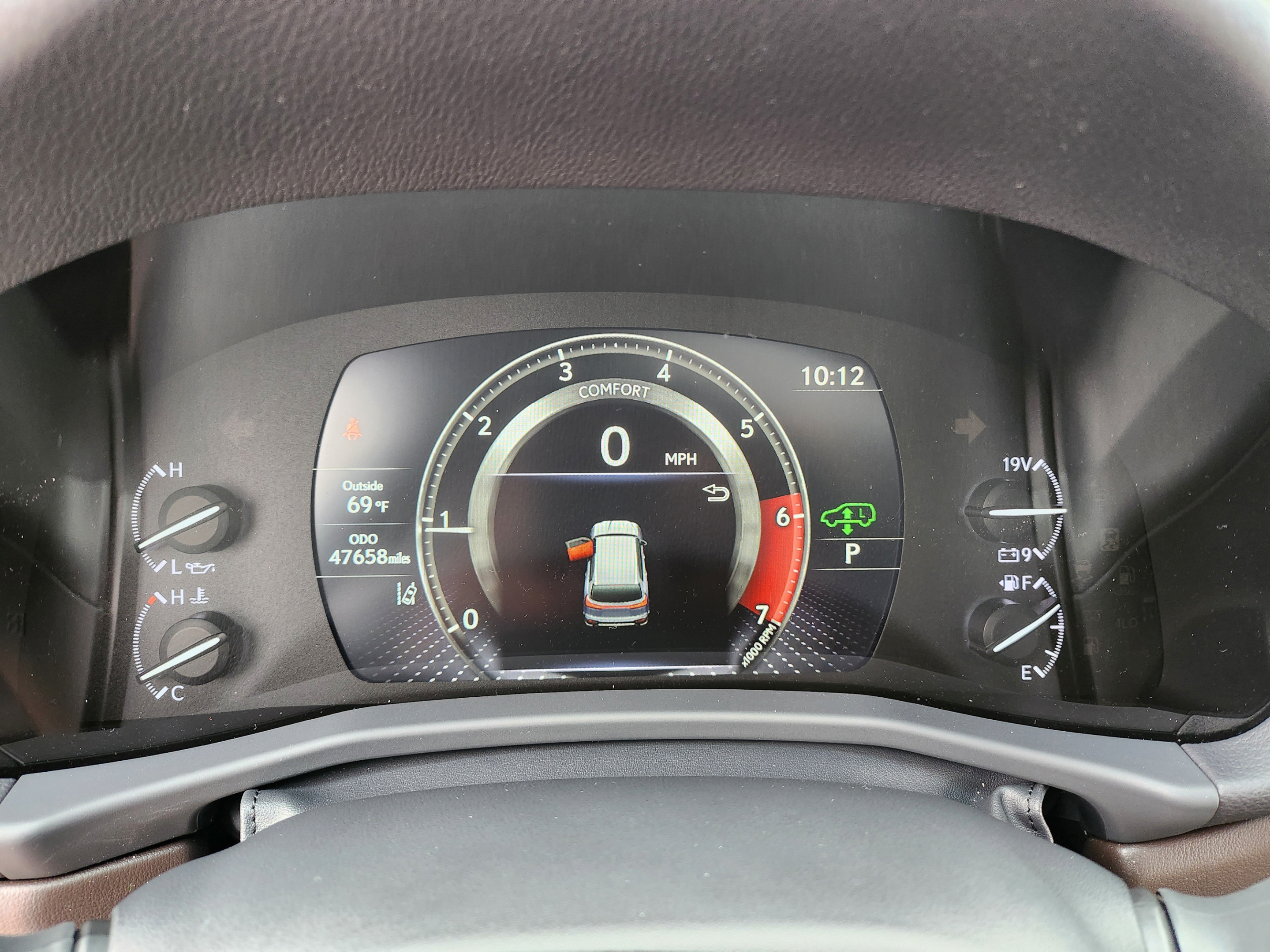 Used 2023 Lexus LX 600 4WD w/ Accessory Package (Z1) image 17