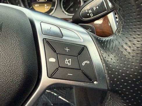 Used 2012 Mercedes-Benz E 350 Sedan image 18