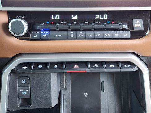 Used 2025 Toyota Tundra 1794 Edition AWD/4WD image 19