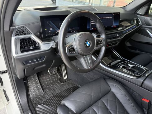 Used 2024 BMW X5 xDrive40i w/ M Sport Package AWD/4WD image 17