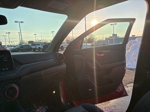 Used 2023 Chevrolet Blazer RS w/ Enhanced Convenience Package image 48