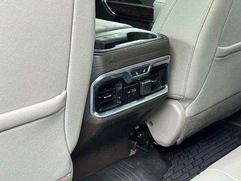 Used 2019 GMC Sierra 1500 SLT w/ SLT Convenience Package image 14