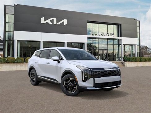 New 2026 Kia Sportage EX image 9