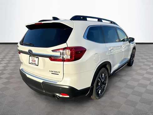 Used 2024 Subaru Ascent Limited w/ Technology Package AWD/4WD image 4