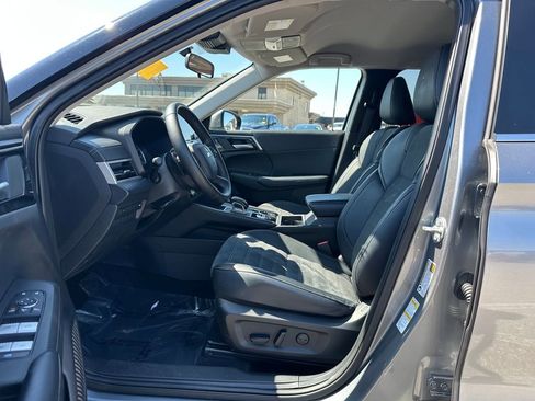 Used 2024 Mitsubishi Outlander SE AWD/4WD image 21