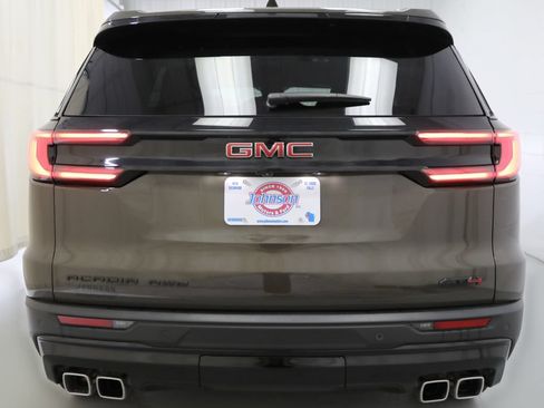 Used 2024 GMC Acadia AT4 w/ Luxury Package AWD/4WD image 18