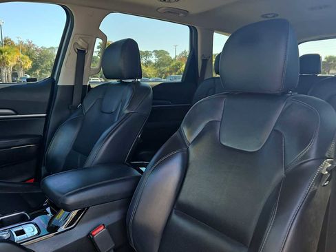 Used 2020 Kia Telluride S image 13