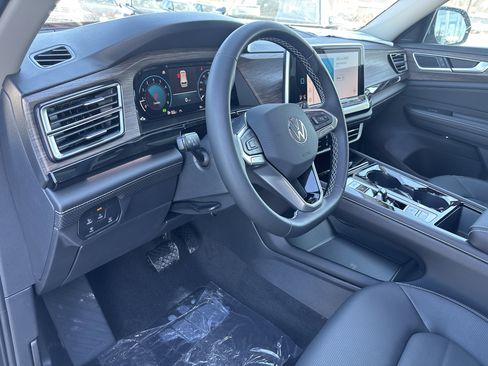 New 2026 Volkswagen Atlas SEL image 19