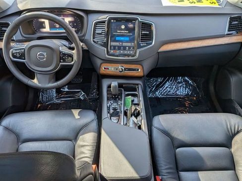 Certified 2023 Volvo XC90 B6 Plus w/ Protection Package Premier image 16