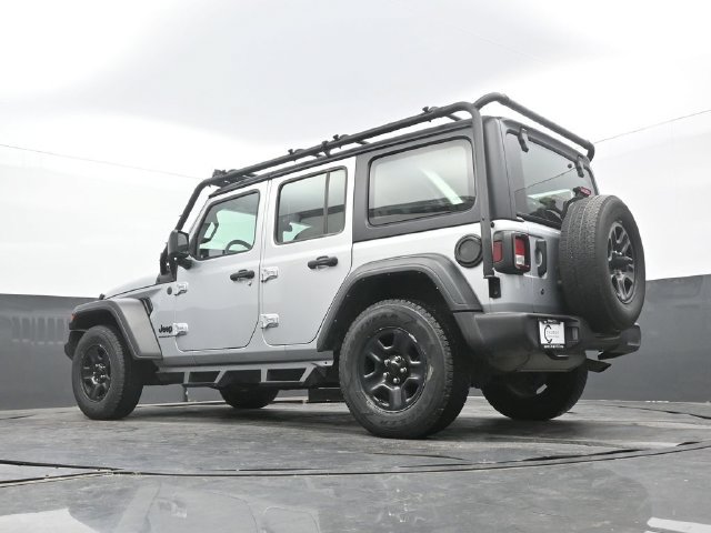 Used 2023 Jeep Wrangler Unlimited Sport AWD/4WD image 53
