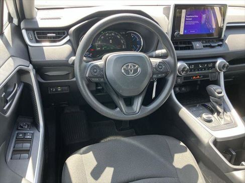 Certified 2025 Toyota RAV4 LE image 14