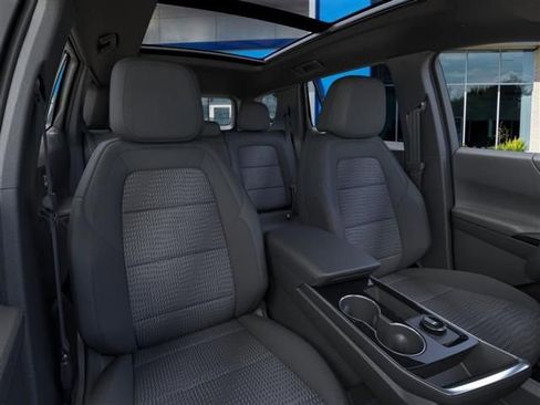 New 2026 Chevrolet Equinox LT w/ Safety and Technology Package image 16