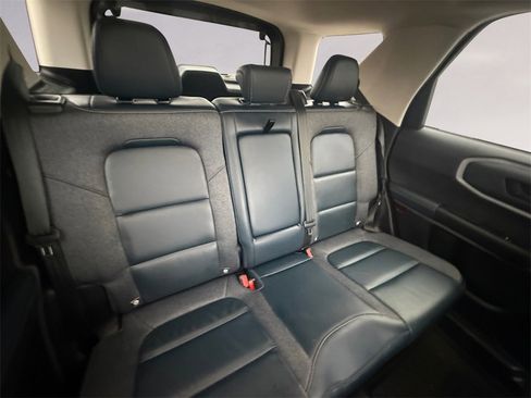 Used 2023 Ford Bronco Sport Outer Banks w/ Tech Package image 18