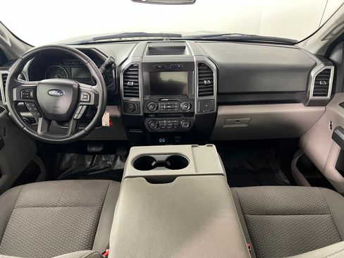 Used 2018 Ford F150 XLT w/ Equipment Group 302A Luxury AWD/4WD image 21