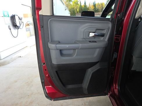 Used 2018 RAM 1500 Big Horn image 41